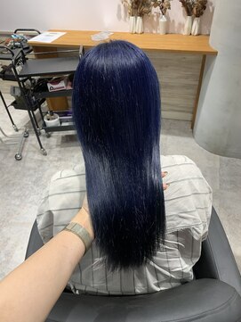 リーオオサカ(Lee Osaka) ブルーカラー×髪質改善カラー