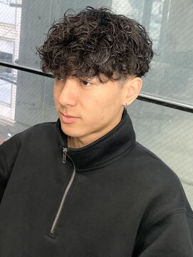 イーラ(era) スペインカール/メンズ/眉毛/刈り上げ/パーマ/メッシュ