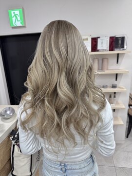 ジゼル(gisele) シャドールーツ