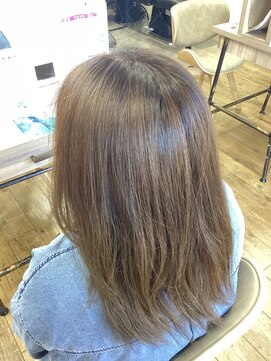 ツヤイロ 東海市店(TSUYA_IRO) 8レベル　ベージュ系