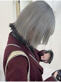 切りっぱなしボブ　エンドカラー