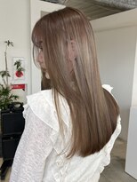 サンクマーケット 渋谷(cinq MARKET)&nbsp;渋谷ブリーチなしダブルカラーレイヤーカットヘーゼルベージュ