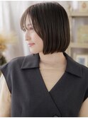 黒髪ダークグレージュ前下がり切りっぱなしボブディTd北浦和30代