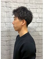 グレイスフルバーバー 新宿パークタワー店 新宿20.30代ビジネスマン◎黒髪無造作センターパート