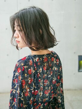 ルティア(Lutia) ふわミディ 色っぽ ハイライト ブルージュ