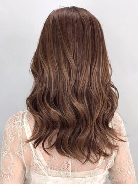 アイティー バイ アルバム 浦和店(IT by ALBUM) ハイアッシュ_ココアブラウンフリンジウェーブ_ba273622