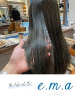 エマヘアデザイン(e.m.a Hair design) オリーブグレージュ