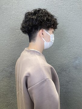 ラヴリア クルメ(LOVERIA KURUME) 波巻きパーマ