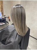 バレイヤージュ、ハイライト、レイヤーロング、グレーベージュ