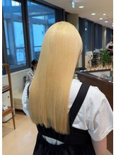 ヘアサロン アウラ(hair salon aura) とぅやとぅやブロンド