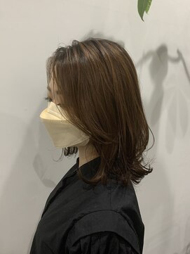 エルモ(ELMO.) ＜ELMO. 兒玉＞ミディアムレイヤー