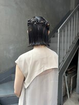 bibito アレンジ　ヘアセット　ねじねじアレンジ　ボブアレンジ