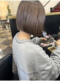 -高知 id-【白髪ぼかし】切りっぱなしボブ