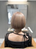 ミルクティーベージュ