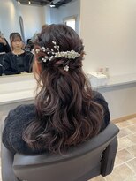 スターリバー(STAR RIVER)&nbsp;ハーフアップアレンジ