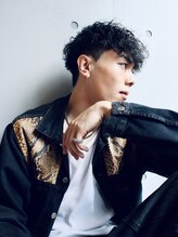 クワトロ オム 大阪梅田(QUATTRO HOMME) 前下がりツイストスパイラす