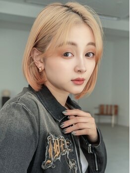 アグ ヘアー クオレア 古川橋店(Agu hair cuorea)の写真/新登場!光から誕生した【QUALCIA(クオルシア)】高彩度で透け感のあるカラーを“Aguレシピ”で実感![古川橋]