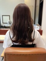 マーリャヘアー(mallia hair)&nbsp;やわらかい質感のウェーブ×艶カラー