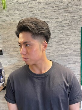 リバーシン(REVERSHIN) ツーブロ×ビジネススタイル