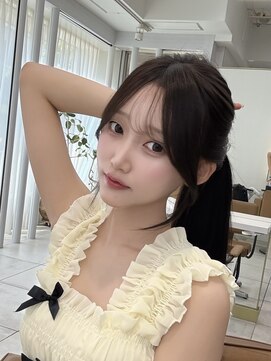 レイリー 原宿 表参道(Rayreee) フェミニンポニー×韓国風くびれレイヤー