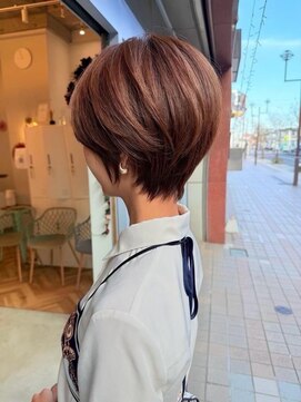 ロミー 本厚木(ROMMY.) 20代30代40代丸みショートボブ髪質改善ナチュラルブラウン