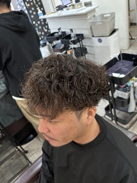 スウェル 押上店(Swell) サーフカール/スパイキーショート/ブルーブラック/眉毛/錦糸町駅