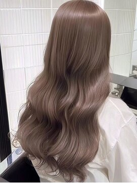 ネハス(nehus.) ハッシュカット/レイヤーカット/ブリーチカラー/ダブルカラー