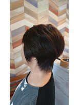 ルアナ ヘアー(Luana Hair) 「LuanaHair」　女性　エイジレスショート　ツヤ髪