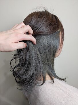 ヘアサロンM 新宿 デザインカラー/厚めバング/ローライト/スリークボブ