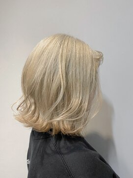 バブルス 所沢店(BUBBLES) ミルクティーベージュ♪