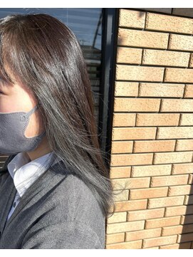 美容室 ルアル 市原市八幡宿店(Luar) グレーインナーカラー〇