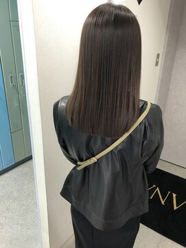 キラーナセンダイ(KiRANA SENDAI) サラツヤストレートヘア