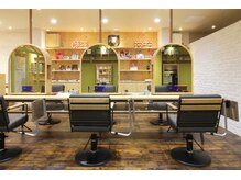 〈Wi-Fi完備 & タブレットで雑誌が読み放題〉滞在時間を有意義に♪