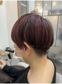 ピンクハイライト/刈り上げマッシュ