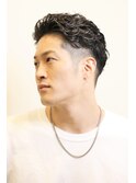 大人ナチュラルツーブロック　韓国波巻きフェードオールバック