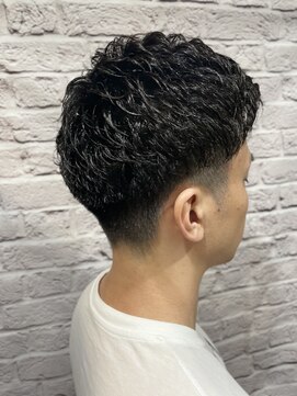 グレイスフル バーバープラチナム 六本木店(Graceful Barber platinum) ツーブロック/ショート/ビジネス/アップバング/黒髪/束感/爽やか