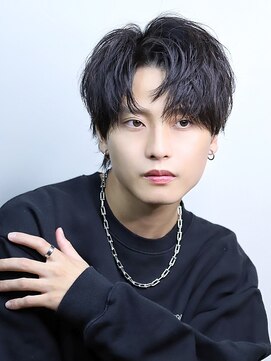 リップス 二子玉川店 (LIPPS) 『オーサムカルマ』センターパート　カルマパーマ　刈り上げ