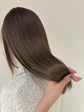 ローエ バイ デコ(Rohe by DECO) 【MAO】ミルクティーグレージュ