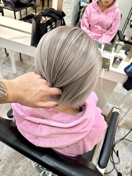 ブレンド 渋谷(BLend) ハイライトカラーマチルダボブインナーグレージュ前髪