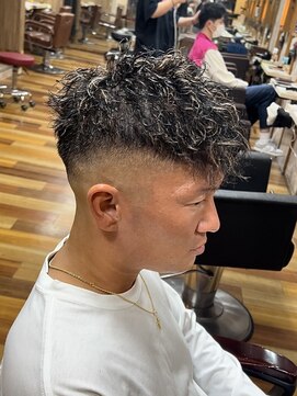 イエローコーン 金沢文庫店(YELLOW CORN) メンズハイライトパーマ/スペインカール/ツイストスパイラル