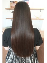 ハー(her)&nbsp;髪質改善 × 艶髪ロング｜her 都立大学