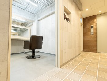 アリアバイエクラート 新宿南口店(ARiA by ECLART)の写真/新宿南口徒歩3分◆上質なプライベート空間でゆったりと♪周りを気にせずくつろげる個室サロン！[新宿駅]