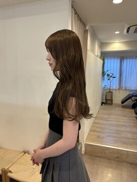 エイチ 梅田(H) レイヤーカットバレイヤージュハイライトセミロングショート