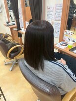 ヒラトヤ 肴町店&nbsp;顔周りカット透け感艶カラールーズヘアナチュラルストレート