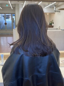 パークレーン アイス イヴェン(park lane ICI yeven) ブリーチなし切りっぱなしボブミディアムレイヤーボブ縮毛矯正