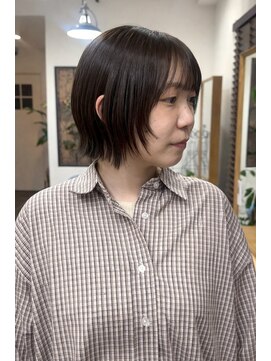 ジゼルアライ(gisele arai) ラフな抜け感レイヤーボブ