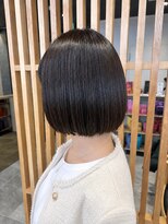 リファインド(REFINED)&nbsp;イノアカラーで艶ボブ