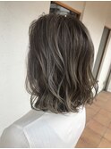 ☆極細ハイライトで魅せる透明感カラー☆
