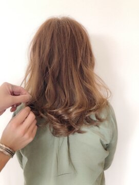 ヘアデザイン ニーチェ(Hair Design ni che) サラサラツヤフワフワ
