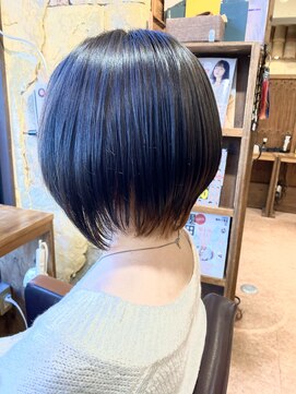 グランアージュ 錦糸町(grandage) 前下がりレイヤーボブ/ショートボブ/小顔ボブ/丸みボブ
